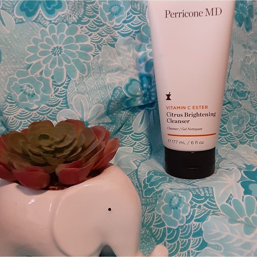 NEW Perricone MD Citrus Vitamin C Ester Face Cleanser
